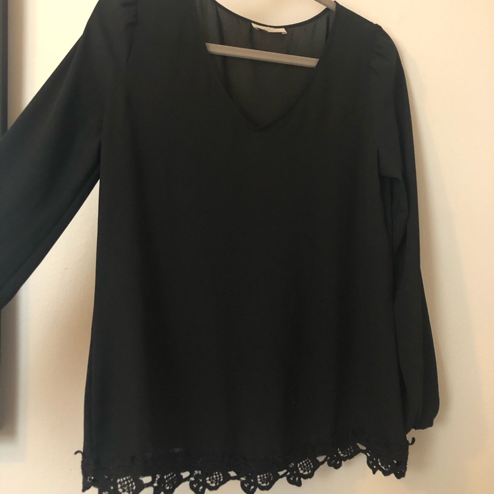 Black lace Loft top